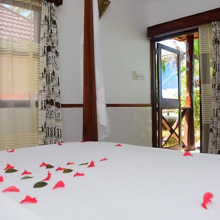 Mnarani Beach Cottages Нунгви Экстерьер фото