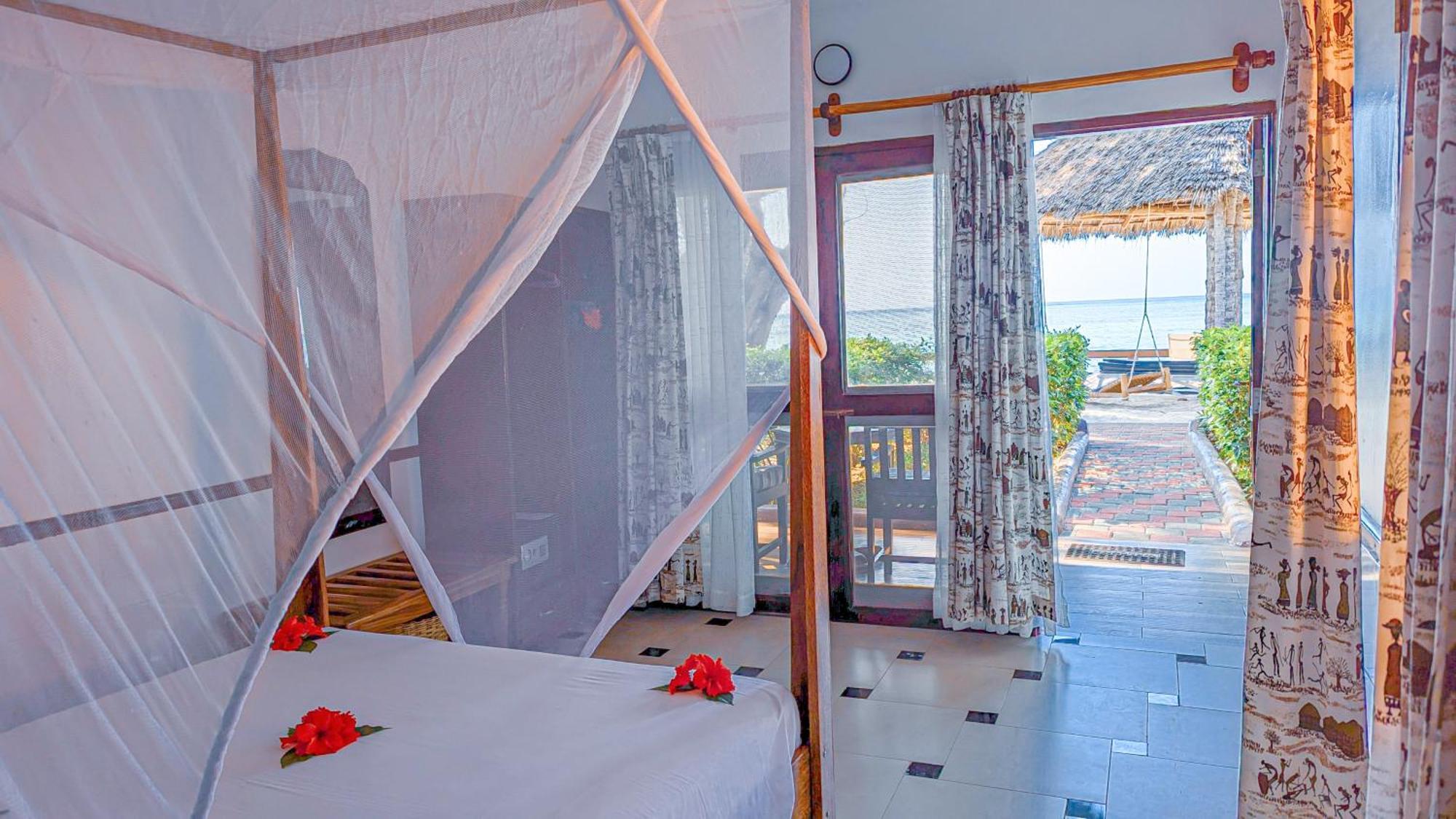 Mnarani Beach Cottages Нунгви Экстерьер фото